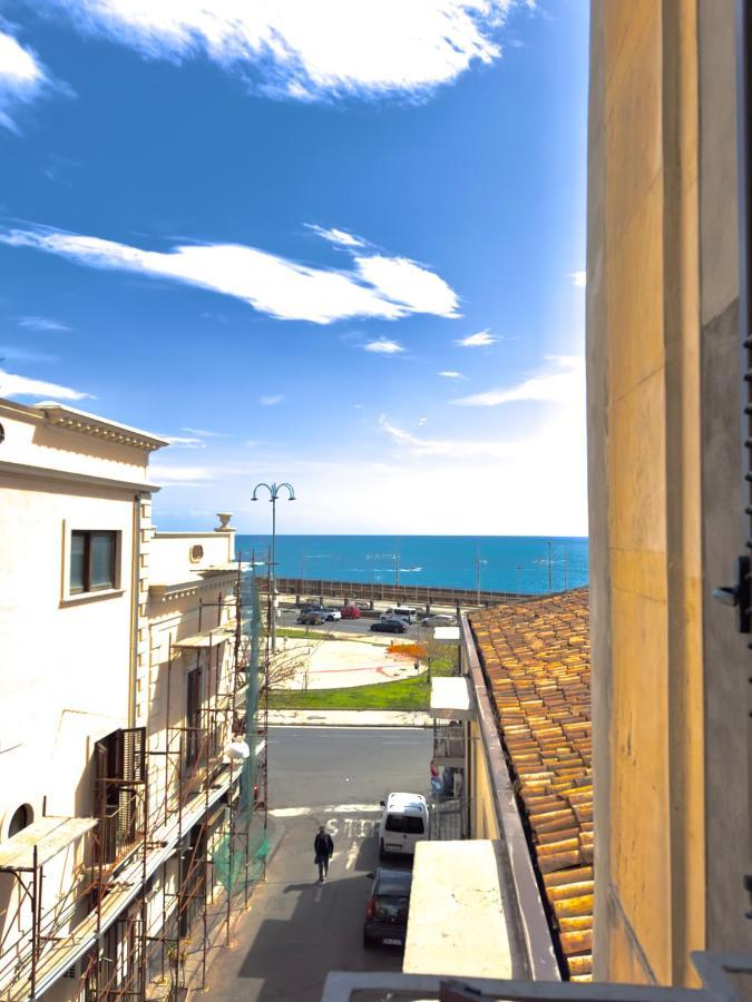 Terrazza Fama Villa Катания Екстериор снимка